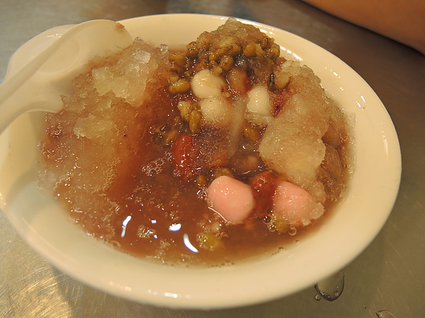 丐幫滷味(斗六店):(食記) 斗六丐幫滷味 & 長興冰店