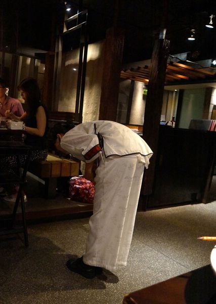 鼎王麻辣鍋(光復店):鼎王麻辣鍋-光復店 ♥ 鴛鴦鍋 ♥ 帝王蟹海鮮拼盤好彭派 ♥松山美食