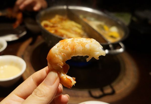 鼎王麻辣鍋(光復店):鼎王麻辣鍋-光復店 ♥ 鴛鴦鍋 ♥ 帝王蟹海鮮拼盤好彭派 ♥松山美食