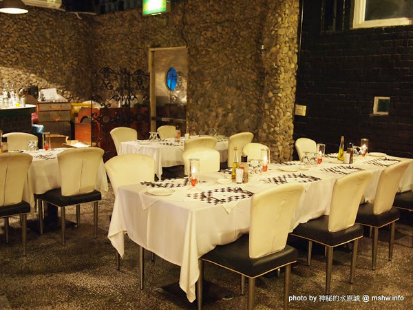 法義風味人文餐廳:【食記】歐風古堡覓食趣?口感獨特的豬腳 @ 台中西區-法義風味人文餐廳-The People Cafe