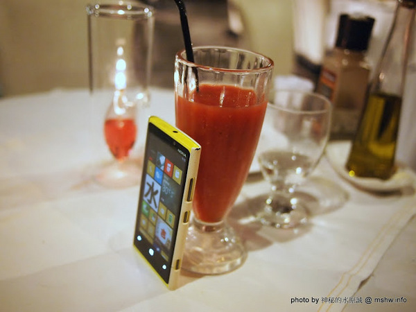 法義風味人文餐廳:【食記】歐風古堡覓食趣?口感獨特的豬腳 @ 台中西區-法義風味人文餐廳-The People Cafe