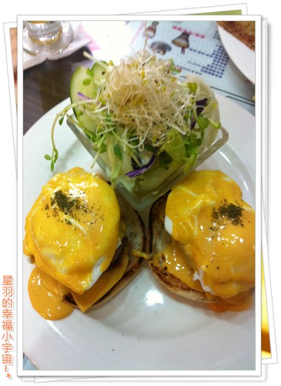 3mins美式餐廳(精城旗艦店)：【星羽愛美食-台中】吃不懂的美式早午餐店~3mins。