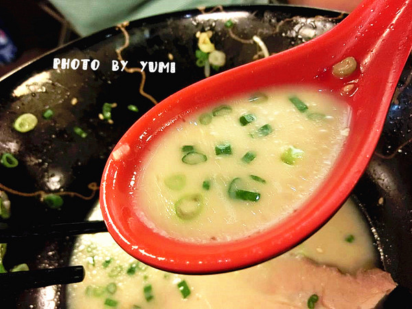 大海拉麵:【台中食記】推!超霸氣叉燒肉及蔥花不怕你吃~客製化叉燒拉麵/蔥花拉麵~cp值爆表@大海拉麵