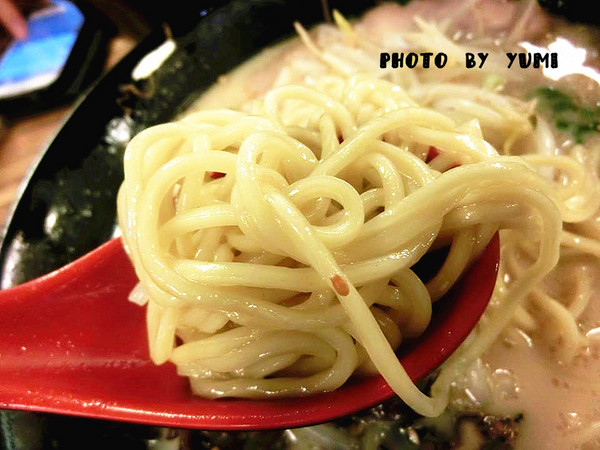 大海拉麵:【台中食記】推!超霸氣叉燒肉及蔥花不怕你吃~客製化叉燒拉麵/蔥花拉麵~cp值爆表@大海拉麵