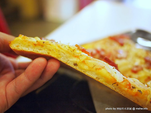 布宜諾比薩:【食記】台中西區-布宜諾披薩-Pizza Buena : 味道與份量尚可~不過還是去另一間吃好了@@