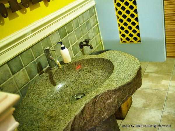 安徒生童話鄉村廚：【食記】台中Andersen Restaurant 安徒生童話鄉村廚@西區美術館 : 口味可接受,環境溫馨舒適,適合團體聚餐!