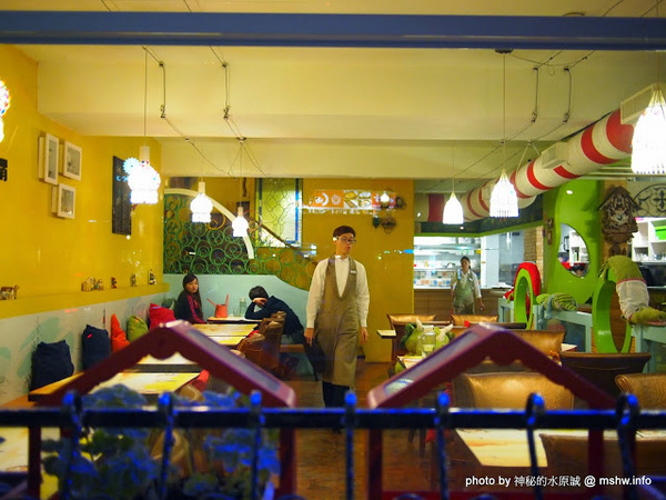 安徒生童話鄉村廚：【食記】台中Andersen Restaurant 安徒生童話鄉村廚@西區美術館 : 口味可接受,環境溫馨舒適,適合團體聚餐!