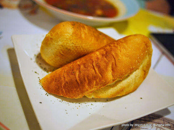 安徒生童話鄉村廚：【食記】台中Andersen Restaurant 安徒生童話鄉村廚@西區美術館 : 口味可接受,環境溫馨舒適,適合團體聚餐!