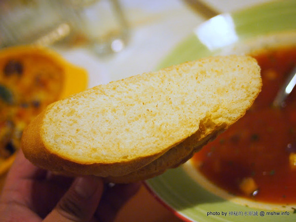 安徒生童話鄉村廚：【食記】台中Andersen Restaurant 安徒生童話鄉村廚@西區美術館 : 口味可接受,環境溫馨舒適,適合團體聚餐!