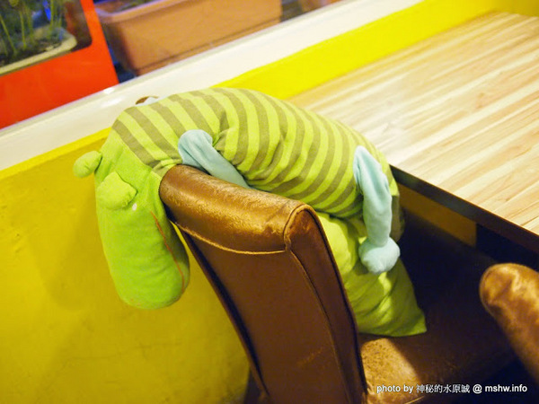 安徒生童話鄉村廚：【食記】台中Andersen Restaurant 安徒生童話鄉村廚@西區美術館 : 口味可接受,環境溫馨舒適,適合團體聚餐!