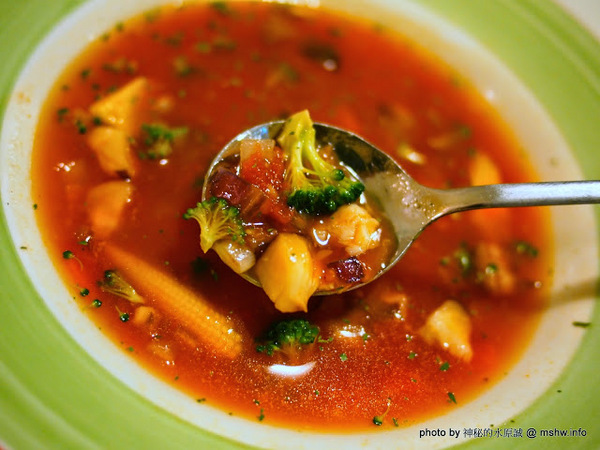 安徒生童話鄉村廚：【食記】台中Andersen Restaurant 安徒生童話鄉村廚@西區美術館 : 口味可接受,環境溫馨舒適,適合團體聚餐!