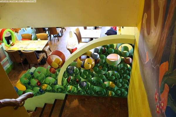 安徒生童話鄉村廚:安徒生童話鄉村廚✪溫馨可愛的餐廳,親子聚餐的好去處~103.01.09