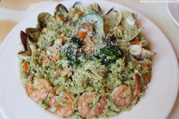 安徒生童話鄉村廚:安徒生童話鄉村廚✪溫馨可愛的餐廳,親子聚餐的好去處~103.01.09