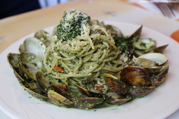 安徒生童話鄉村廚:安徒生童話鄉村廚✪溫馨可愛的餐廳,親子聚餐的好去處~103.01.09