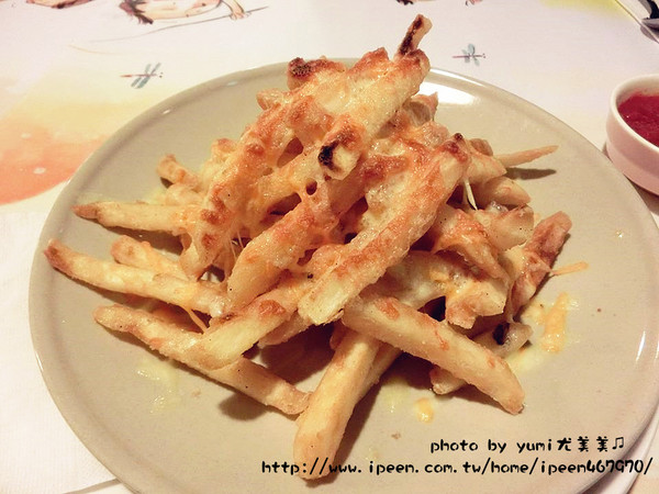 安徒生童話鄉村廚：【口碑券§第86彈】台中美術館商圈餐廳!!主廚不能說的秘密!!親子餐廳、朋友聚餐好選擇@安徒生童話鄉村廚房