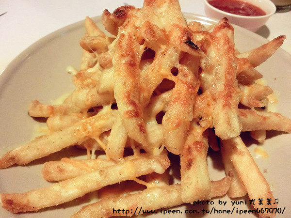 安徒生童話鄉村廚：【口碑券§第86彈】台中美術館商圈餐廳!!主廚不能說的秘密!!親子餐廳、朋友聚餐好選擇@安徒生童話鄉村廚房