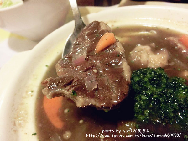 安徒生童話鄉村廚：【口碑券§第86彈】台中美術館商圈餐廳!!主廚不能說的秘密!!親子餐廳、朋友聚餐好選擇@安徒生童話鄉村廚房