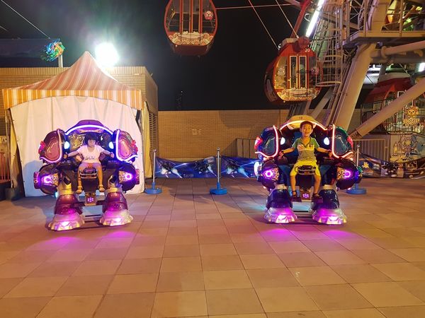 【高雄/前鎮區】統一夢時代摩天輪廣場