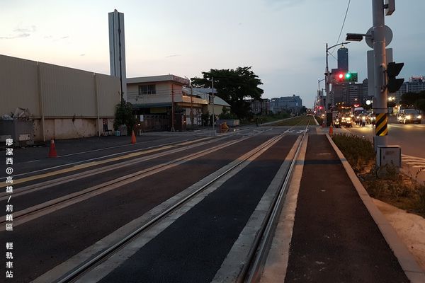 【高雄/前鎮區】輕軌列車體驗