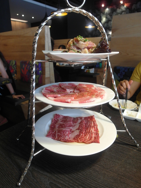 屋馬燒肉料亭(園邸店)：<台中>*母親節快樂*屋馬燒肉料亭