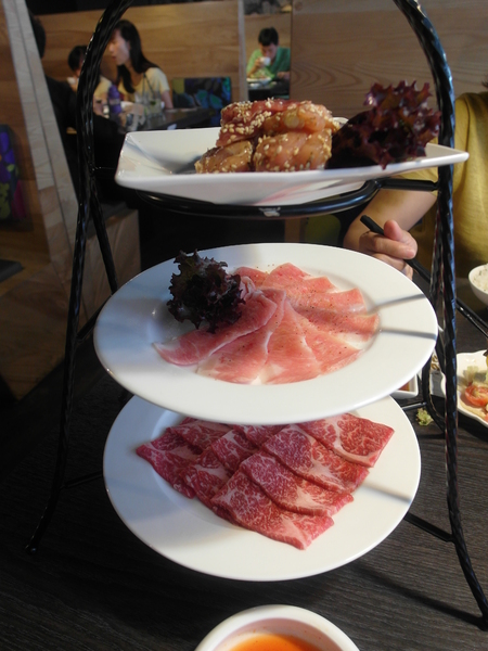 屋馬燒肉料亭(園邸店)：<台中>*母親節快樂*屋馬燒肉料亭