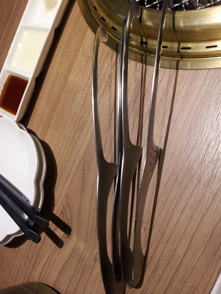 屋馬燒肉(中港店):【台中中港店】屋馬燒肉 精緻單點的享受-鮮嫩肉質與雞湯的完美搭配