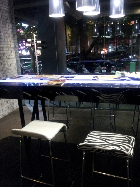 屋馬燒肉(中港店):【台中中港店】屋馬燒肉 精緻單點的享受-鮮嫩肉質與雞湯的完美搭配