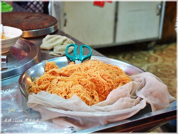 旗山老街_火車頭當歸鴨、香蕉雪糕、香蕉霜淇淋、梨大蛋中蛋、香蕉大餅