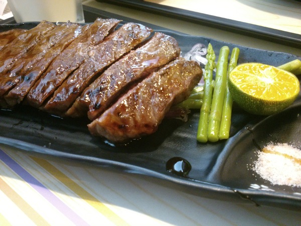 定食8(彰化店)：定食8  讓人失落的一餐