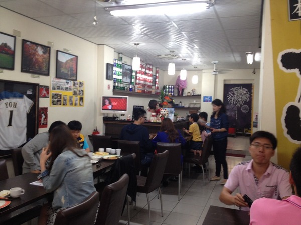 木下食堂:<日式餐廳>木下食堂-日本咖哩專賣彈跳出美味炸蝦