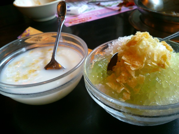 普吉島香茅園火鍋店(彰基店)：朋友口中的普吉島香茅火鍋=我口中的香茅園火鍋…原來是同一家啊!