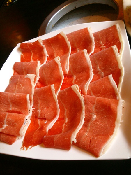 普吉島香茅園火鍋店(彰基店)：朋友口中的普吉島香茅火鍋=我口中的香茅園火鍋…原來是同一家啊!