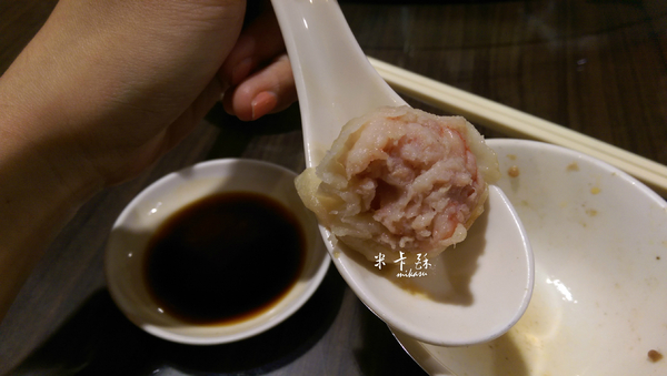 正筠小籠湯包：【屏東/食﹡屏東】屏東市必吃餐廳．南正筠北泰豐．正筠小籠湯包