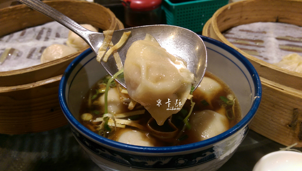 正筠小籠湯包：【屏東/食﹡屏東】屏東市必吃餐廳．南正筠北泰豐．正筠小籠湯包