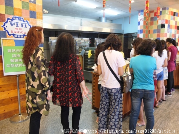 小杜包子:【美食特搜。屏東恆春鎮】小杜包子。口味獨特手工包子 恆春排隊美食