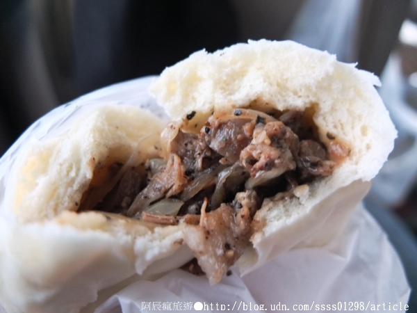 小杜包子:【美食特搜。屏東恆春鎮】小杜包子。口味獨特手工包子 恆春排隊美食