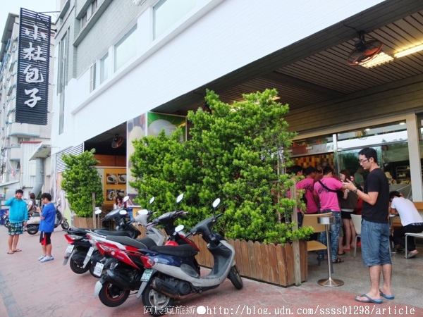 小杜包子:【美食特搜。屏東恆春鎮】小杜包子。口味獨特手工包子 恆春排隊美食