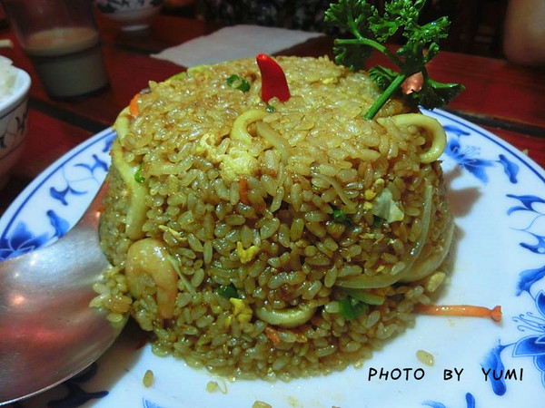 迪迪小吃:【屏東食記】排隊店!墾丁南灣必吃的南洋美食@迪迪小吃