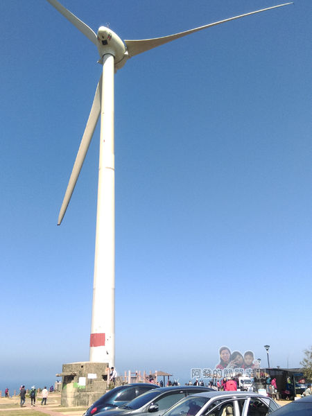 苗栗縣後龍-好望角07-好望角廣場中的大風車
