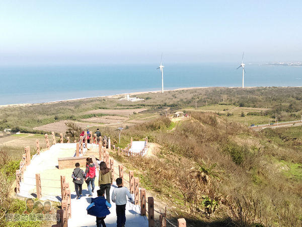 苗栗縣後龍-好望角22-往山腰的舊砲塔(碉堡)