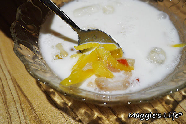 Long Trunk 長鼻子泰國餐廳：◆台北中山美食。捷運中山站【長鼻子泰國餐廳 LONG TRUNK THAI RESTAURANT】泰式套餐。泰國料理。泰國菜