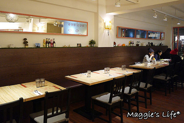 Long Trunk 長鼻子泰國餐廳：◆台北中山美食。捷運中山站【長鼻子泰國餐廳 LONG TRUNK THAI RESTAURANT】泰式套餐。泰國料理。泰國菜