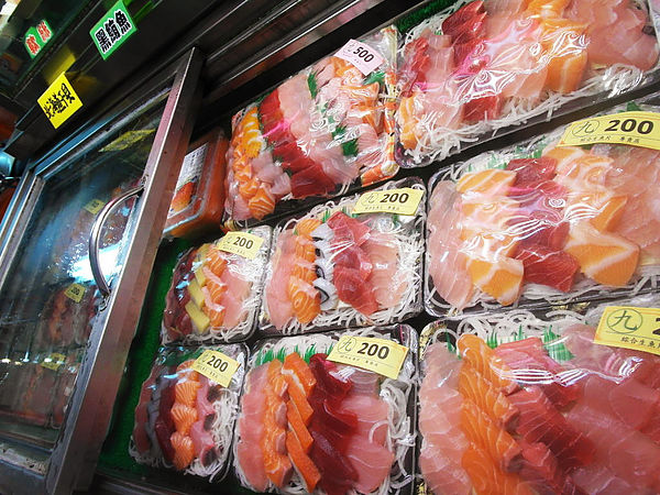 碧砂漁港:【基隆】碧砂漁港。現殺海膽好美味