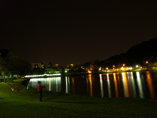 碧湖公園：<遊記> 4/20內湖媽祖煙火祭就在碧湖公園