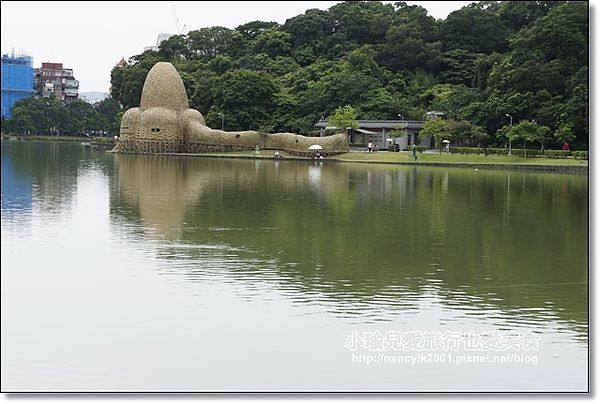 碧湖公園:台北。內湖新亮點【碧湖織屋】