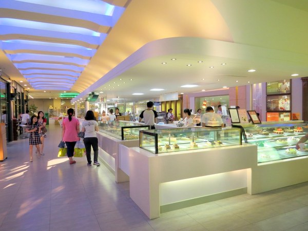 白木屋品牌文化館:除了吃還能欣賞的漂亮蛋糕【桃園/白木屋品牌文化館】