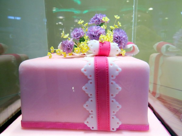 白木屋品牌文化館:除了吃還能欣賞的漂亮蛋糕【桃園/白木屋品牌文化館】