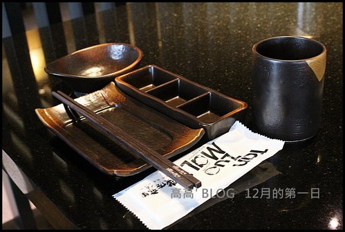 碳佐麻里(美術館旗艦店)：[高雄] 碳佐麻里精品燒肉。個人燒肉商業午餐