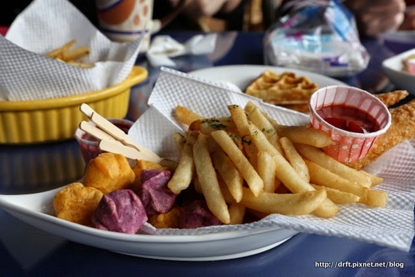 TONY HOUSE 湖畔咖啡：[桃園]大溪湖畔景觀餐廳～東尼咖啡TONY HOUSE