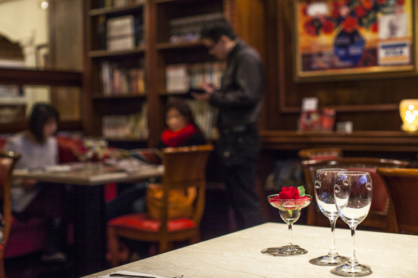 古典玫瑰園(桃園林口店)：【桃園】龜山午後的美好時光-古典玫瑰園林口店